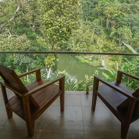 Spice Forest Plantation Homestay, Thekkady Vandiperiyar Экстерьер фото